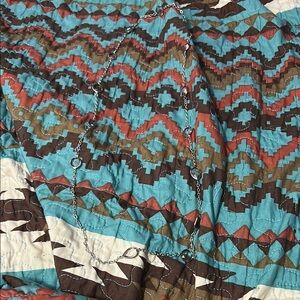 Silver and White Pleated Resort Accessories